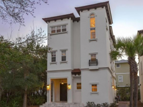 Great Escape Home with Martini Dipping Pool & Free Bike Rental
